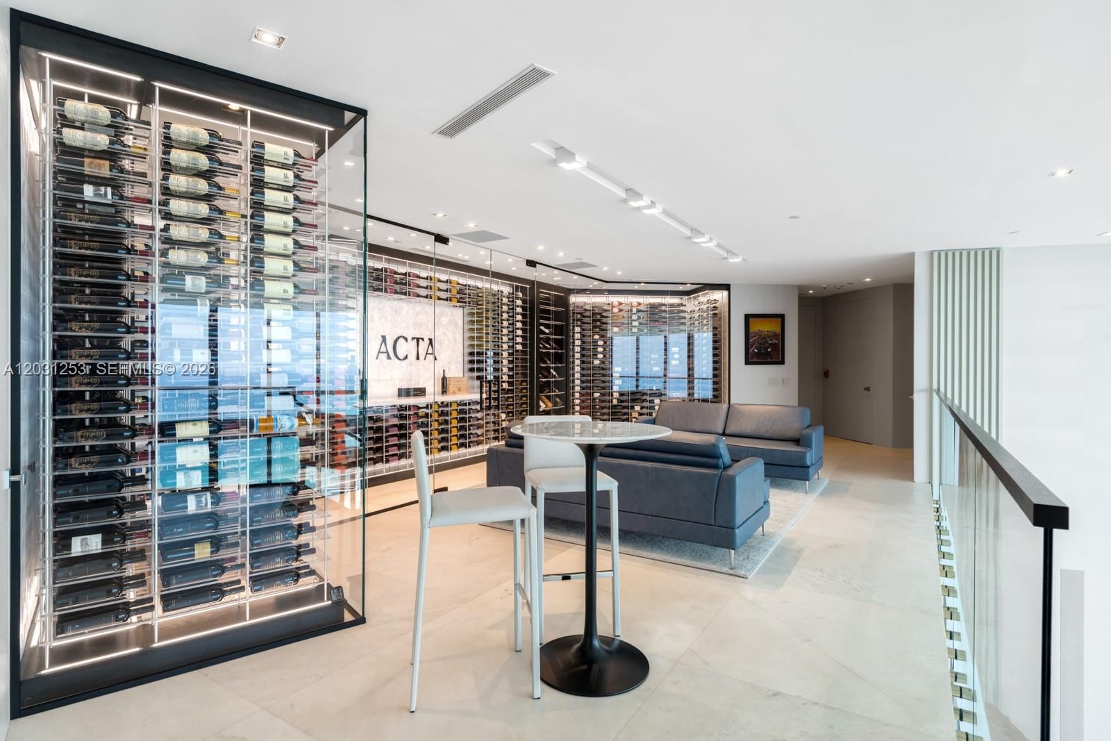 Real estate property located at 18555 Collins Ave #4405, Miami-dade, 18555 Collins Avenue Cond, Sunny Isles Beach, FL