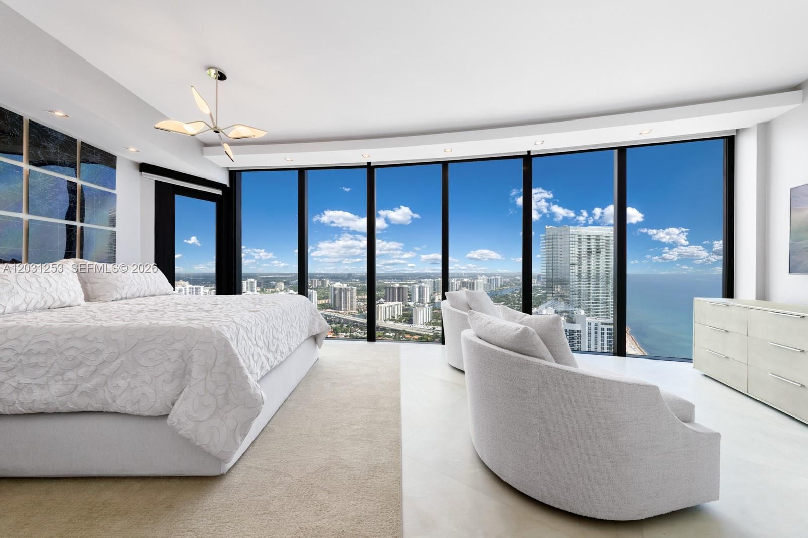 Real estate property located at 18555 Collins Ave #4405, Miami-dade, 18555 Collins Avenue Cond, Sunny Isles Beach, FL