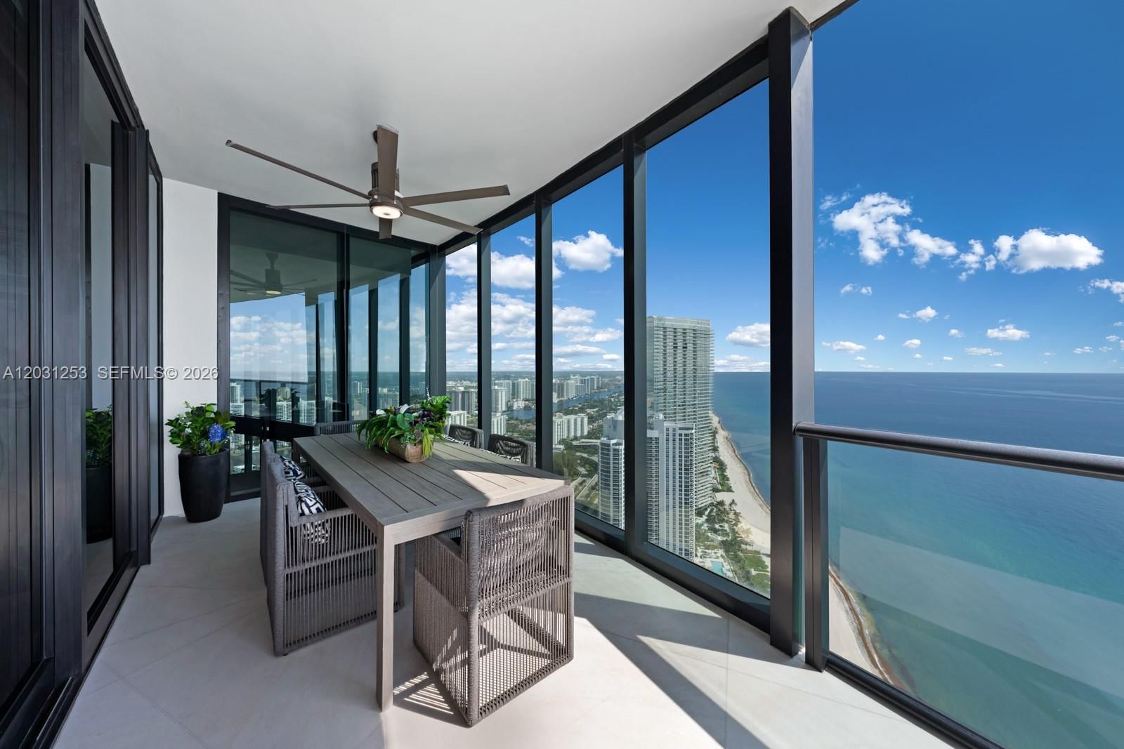 Real estate property located at 18555 Collins Ave #4405, Miami-dade, 18555 Collins Avenue Cond, Sunny Isles Beach, FL
