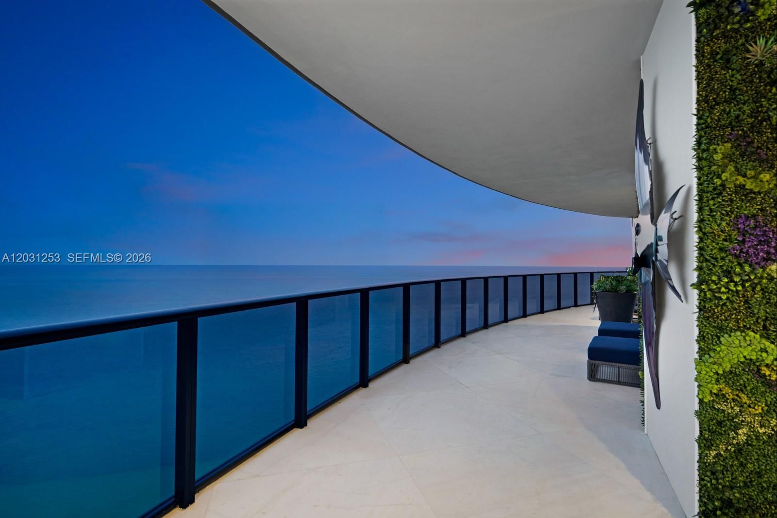 Real estate property located at 18555 Collins Ave #4405, Miami-dade, 18555 Collins Avenue Cond, Sunny Isles Beach, FL