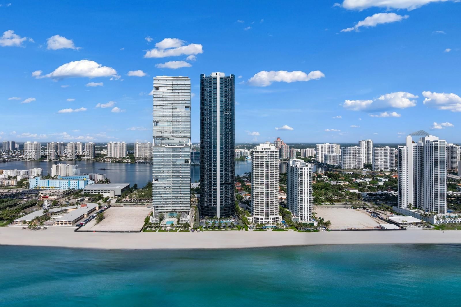 Real estate property located at 18555 Collins Ave #4405, Miami-dade, 18555 Collins Avenue Cond, Sunny Isles Beach, FL