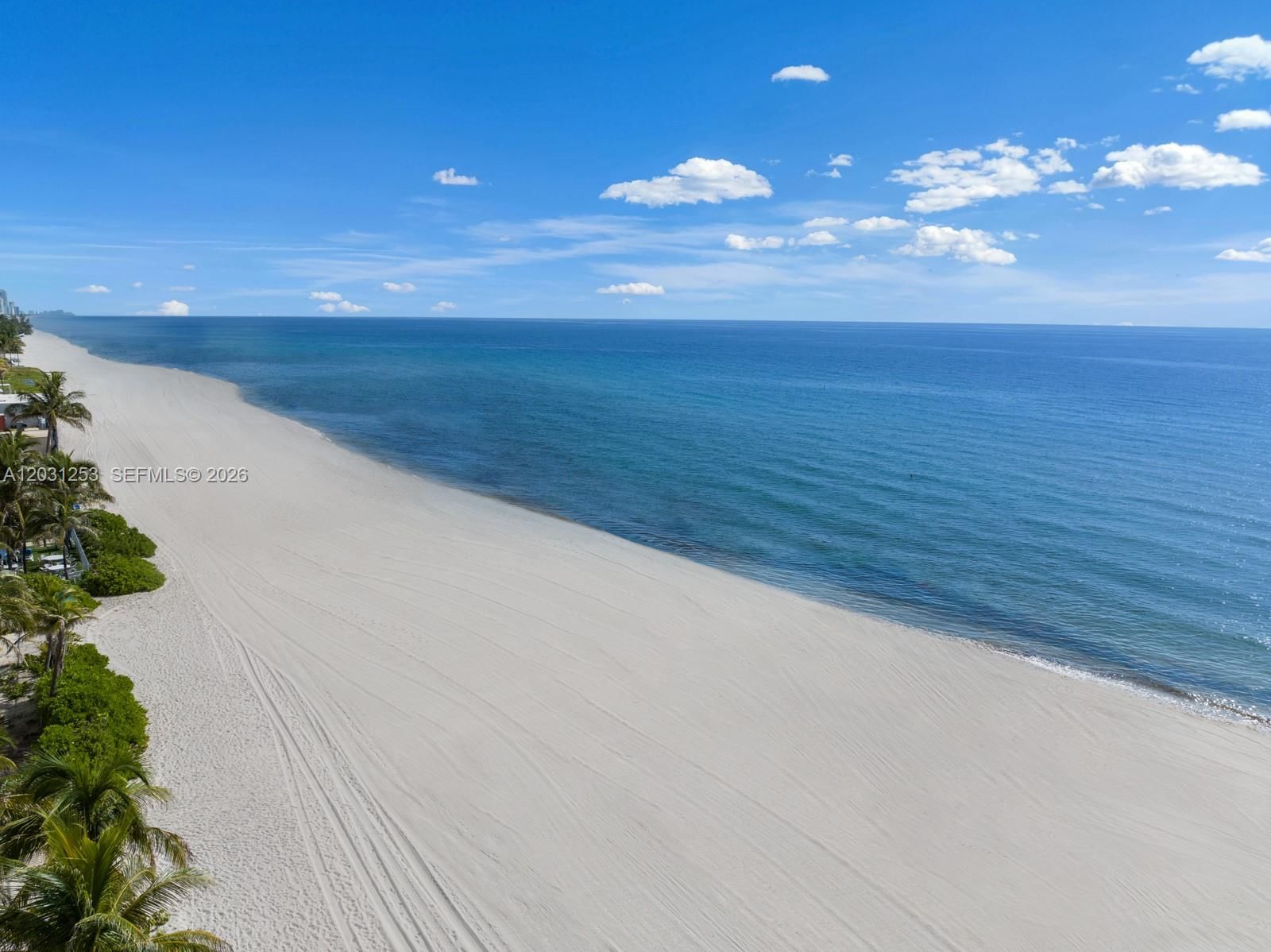 Real estate property located at 18555 Collins Ave #4405, Miami-dade, 18555 Collins Avenue Cond, Sunny Isles Beach, FL