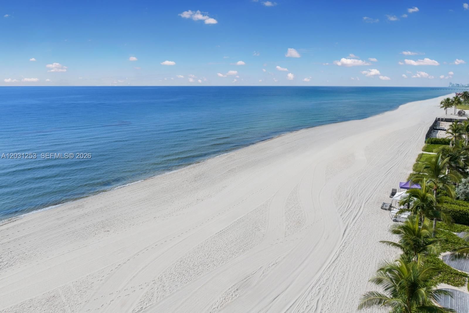 Real estate property located at 18555 Collins Ave #4405, Miami-dade, 18555 Collins Avenue Cond, Sunny Isles Beach, FL
