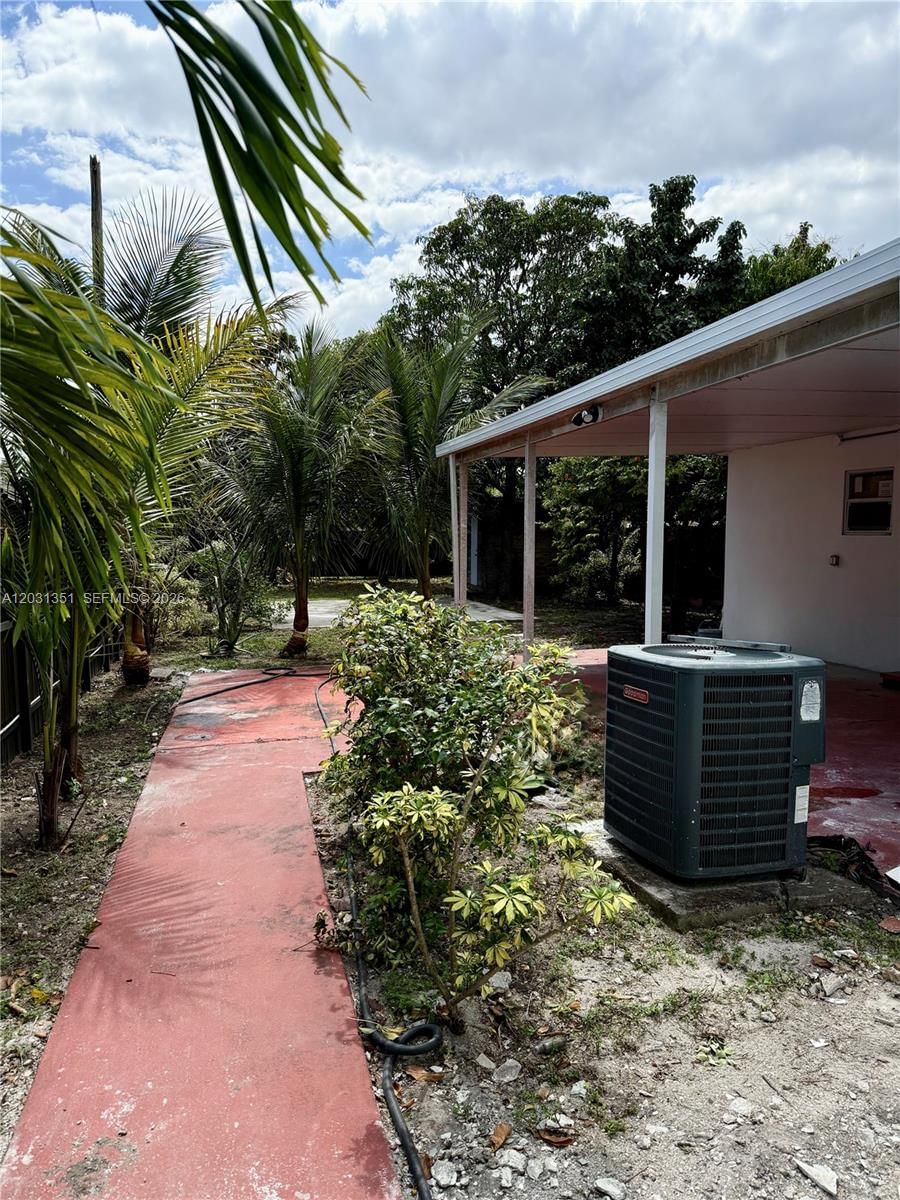 Real estate property located at 2326 59th St, Miami-dade, Homeville, Miami, FL