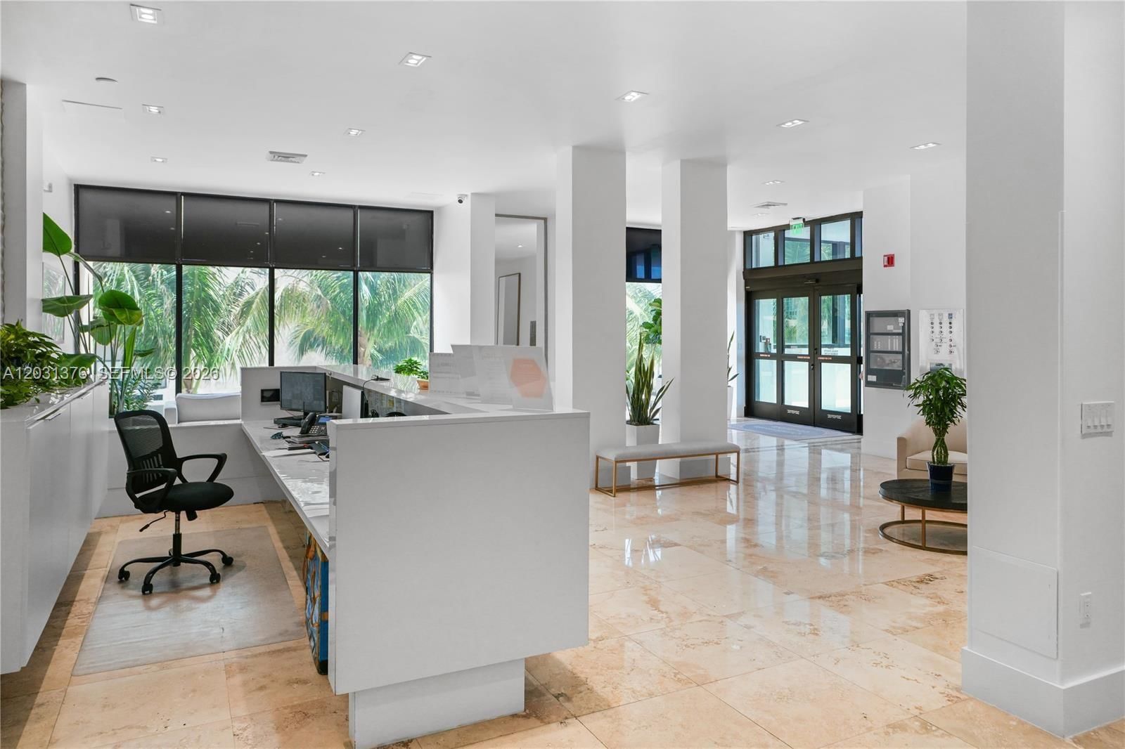 Real estate property located at 2101 Ocean Dr #204, Broward, Quadomain Tower I And Iv, Hollywood, FL