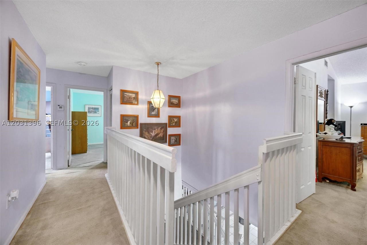 Real estate property located at 9314 212th Ter, Miami-dade, Lakes By The Bay Sec 10, Cutler Bay, FL
