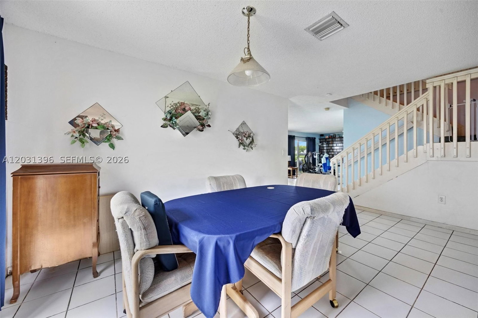 Real estate property located at 9314 212th Ter, Miami-dade, Lakes By The Bay Sec 10, Cutler Bay, FL