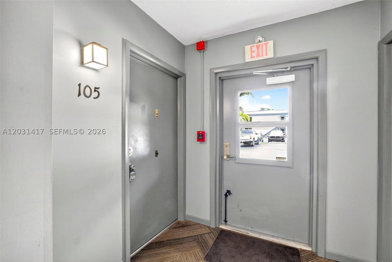 Real estate property located at 649 Oakland Park Blvd #105A, Broward, Oakland Grove Village Con, Oakland Park, FL