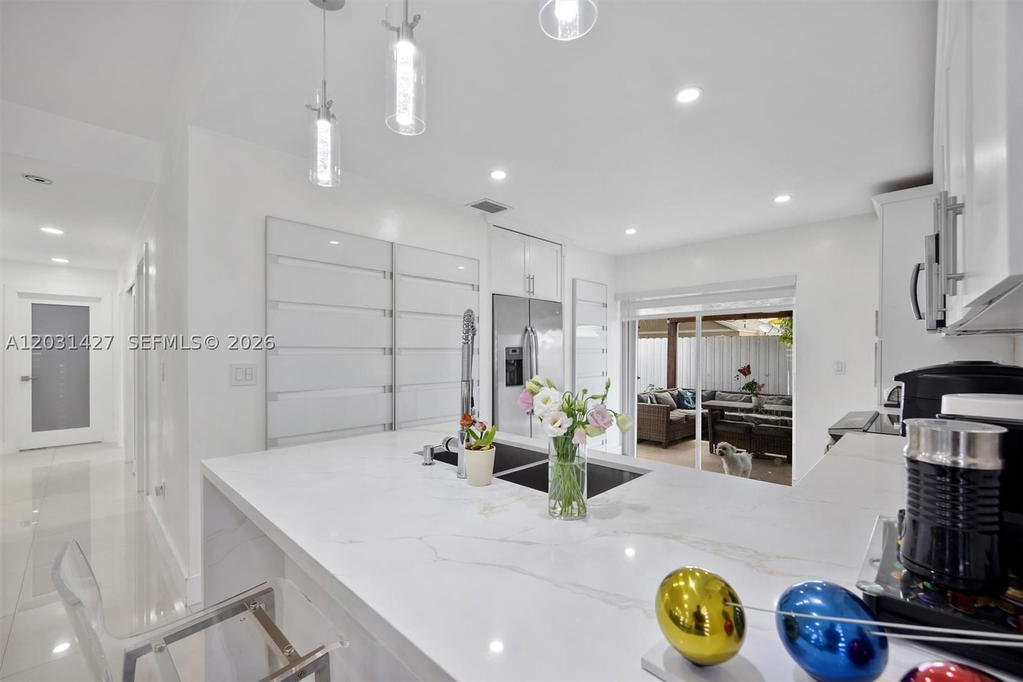 Real estate property located at 14623 125th Pl, Miami-dade, Deerwood Villas Sec 1, Miami, FL