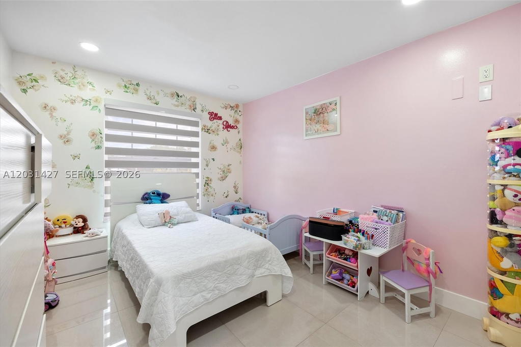 Real estate property located at 14623 125th Pl, Miami-dade, Deerwood Villas Sec 1, Miami, FL