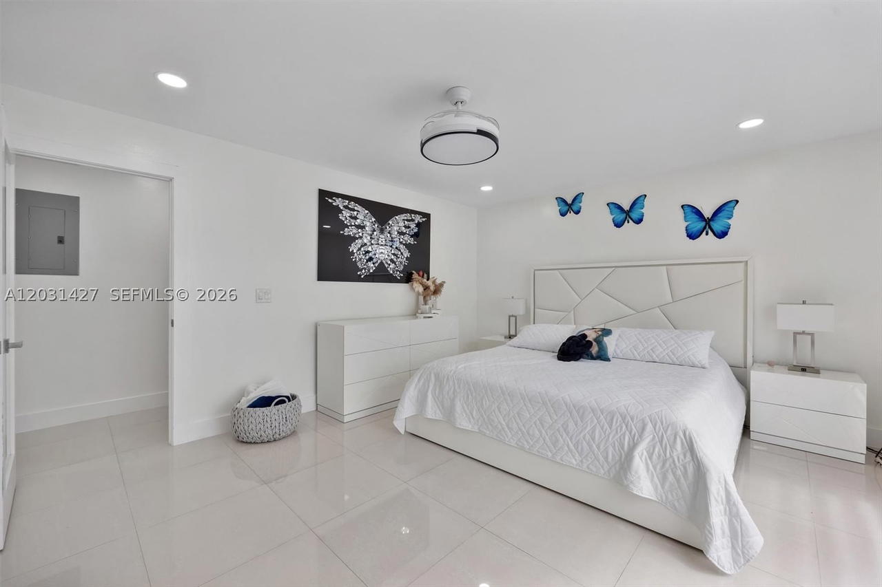 Real estate property located at 14623 125th Pl, Miami-dade, Deerwood Villas Sec 1, Miami, FL