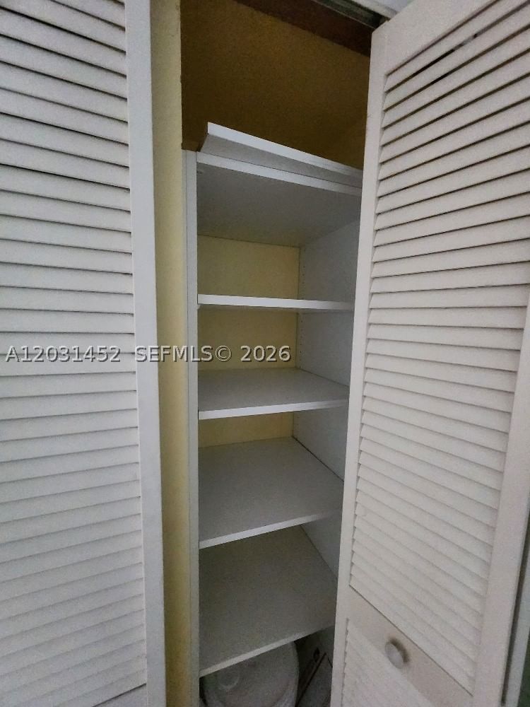 Real estate property located at 1301 River Reach Dr #106, Broward, River Reach Condominium V, Fort Lauderdale, FL