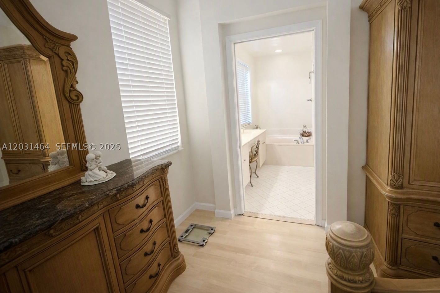 Real estate property located at 748 Tulip Cir, Broward, Sector 2-parcels 17 18 19, Weston, FL