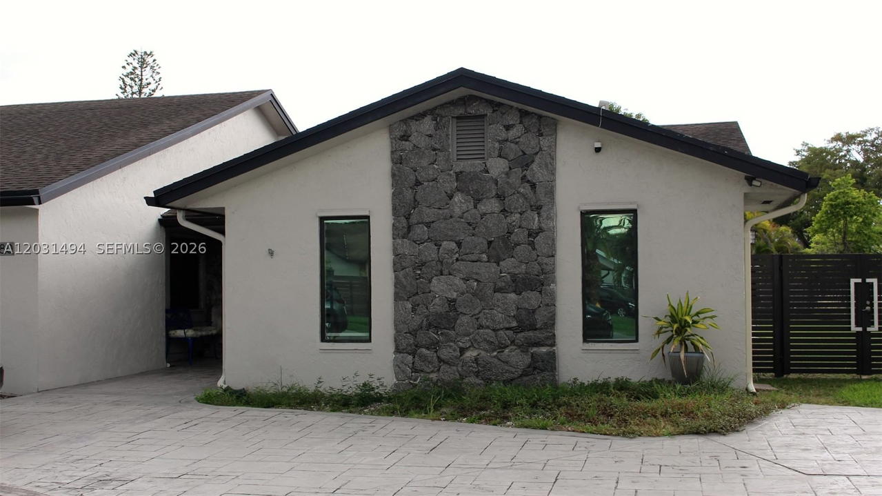 Real estate property located at 14680 107th Ter, Miami-dade, Ramas Of Kendall, Miami, FL