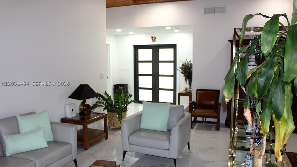 Real estate property located at 14680 107th Ter, Miami-dade, Ramas Of Kendall, Miami, FL