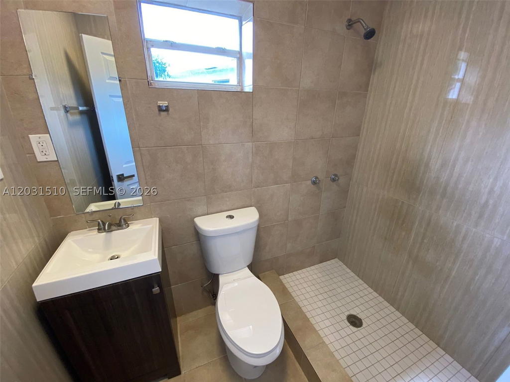 Real estate property located at 11310 Peachtree Dr, Miami-dade, Biscayne Blvd Park, Miami, FL
