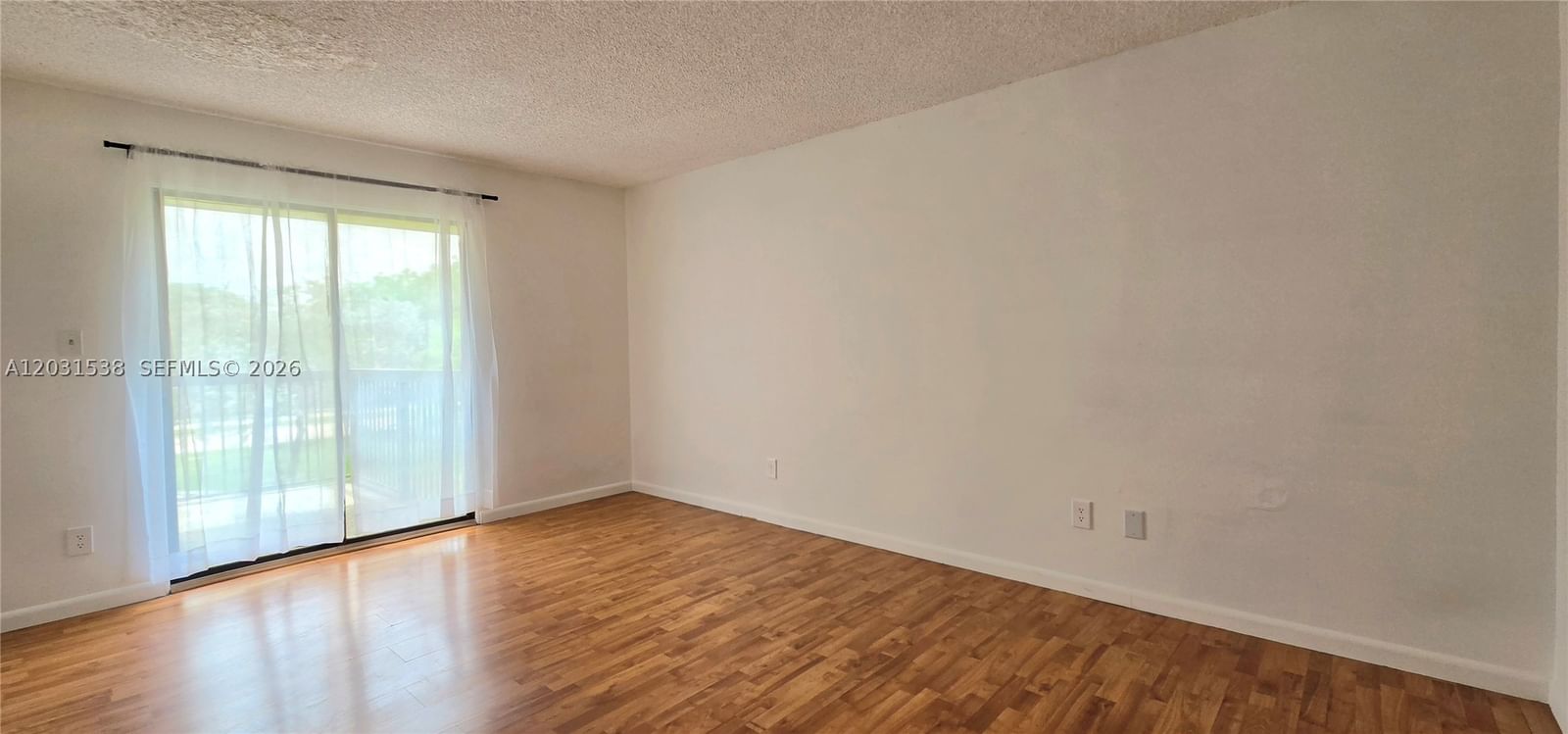 Real estate property located at 608 Commodore Dr, Broward, Lago West Cluster Homes P, Plantation, FL