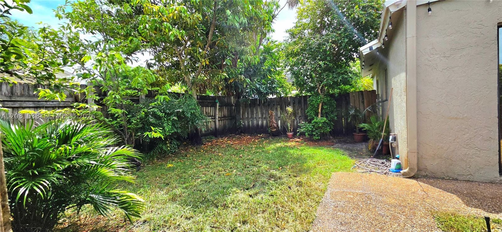 Real estate property located at 608 Commodore Dr, Broward, Lago West Cluster Homes P, Plantation, FL