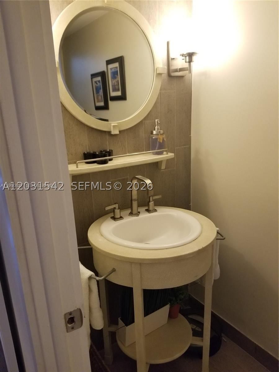 Real estate property located at 1075 93rd St #206, Miami-dade, The Atrium Condo, Bay Harbor Islands, FL
