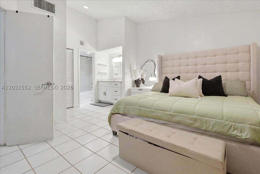Real estate property located at 9839 138th Ave FA2R, Miami-dade, Esprit Condo, Miami, FL
