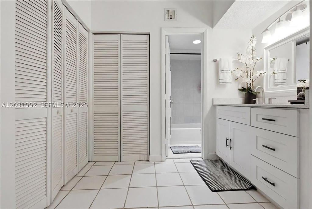 Real estate property located at 9839 138th Ave FA2R, Miami-dade, Esprit Condo, Miami, FL
