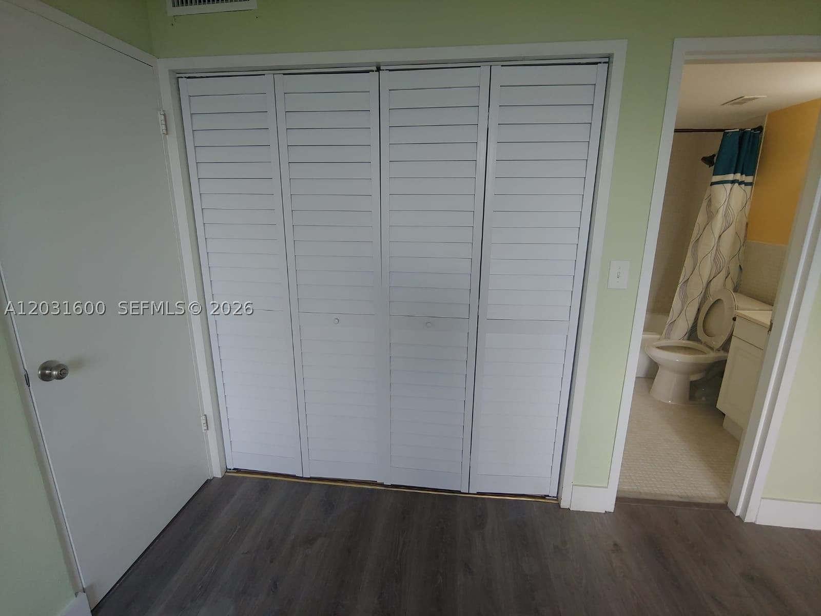 Real estate property located at 3660 166th St #511, Miami-dade, Eastern Shores White Hous, North Miami Beach, FL