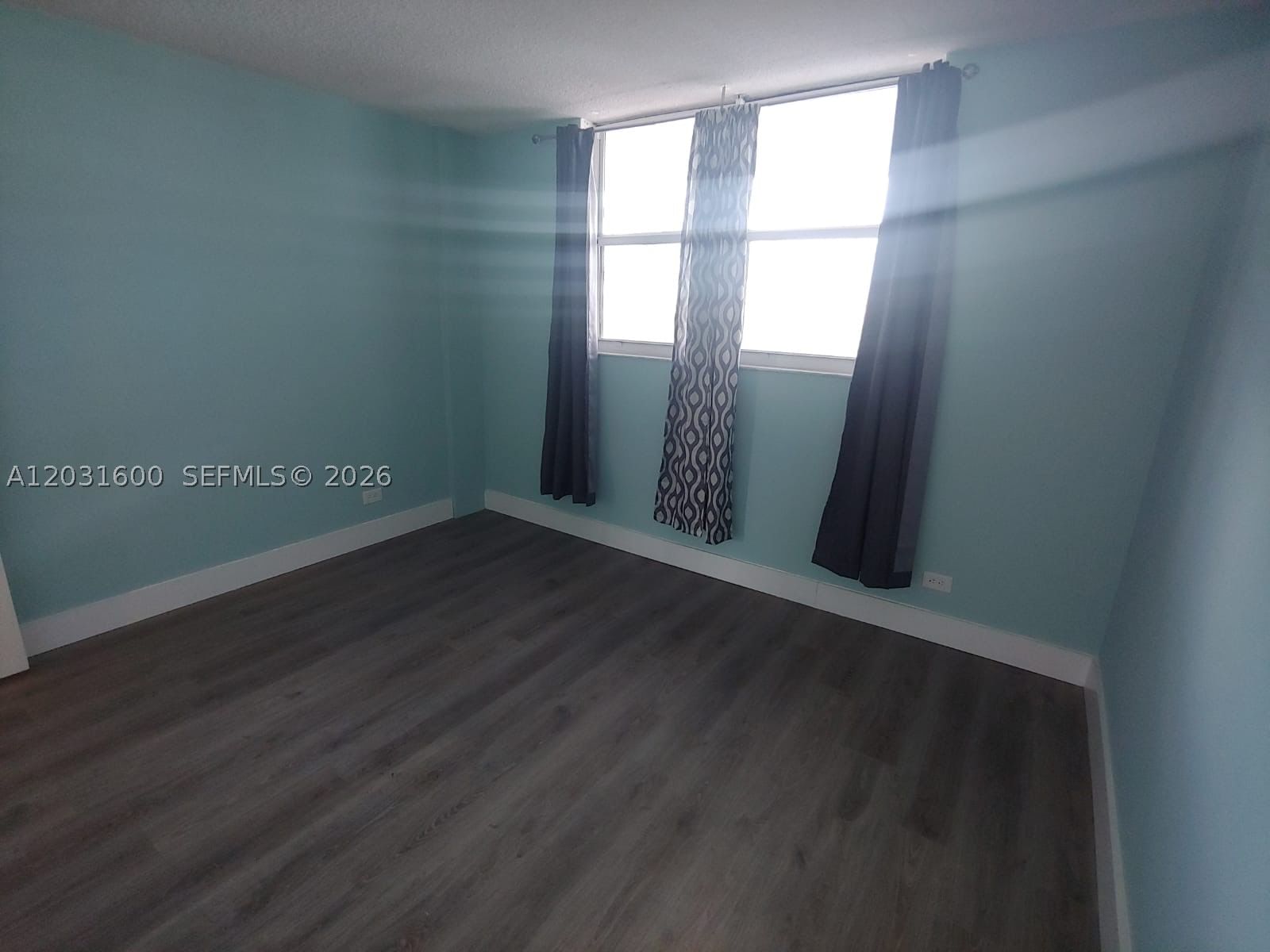Real estate property located at 3660 166th St #511, Miami-dade, Eastern Shores White Hous, North Miami Beach, FL