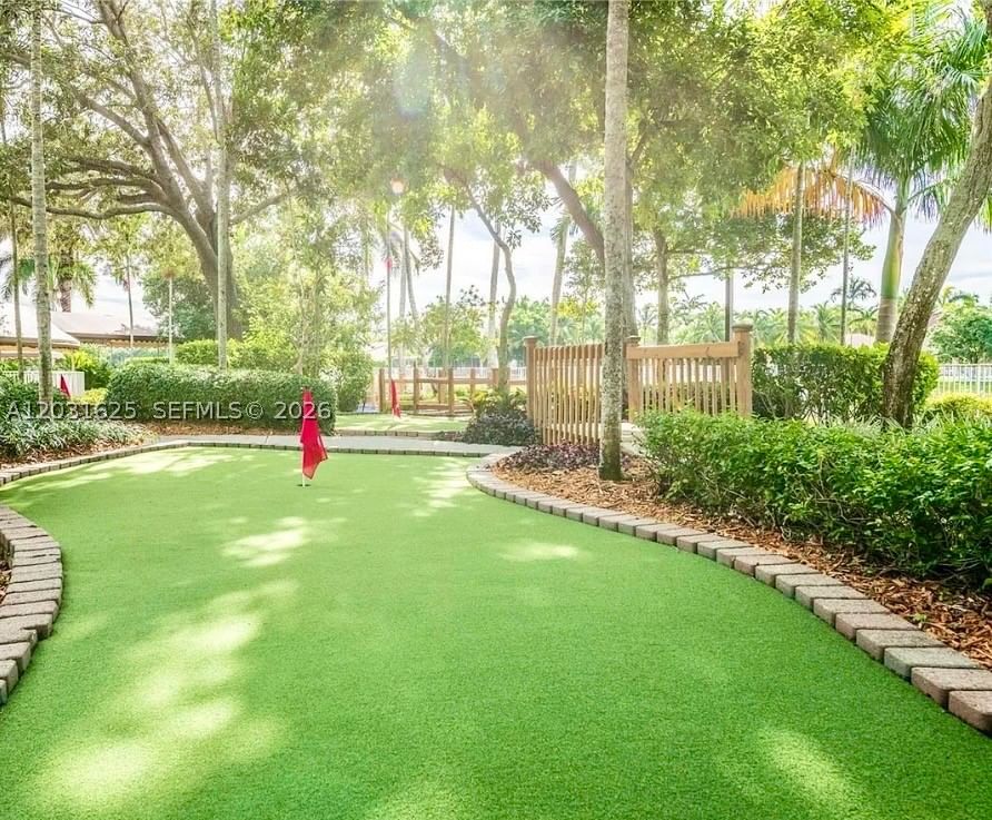 Real estate property located at 1032 Silktree Ln, Broward, Sector 2-parcels 11 27 28, Weston, FL