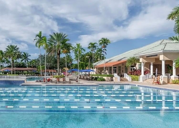 Real estate property located at 1032 Silktree Ln, Broward, Sector 2-parcels 11 27 28, Weston, FL