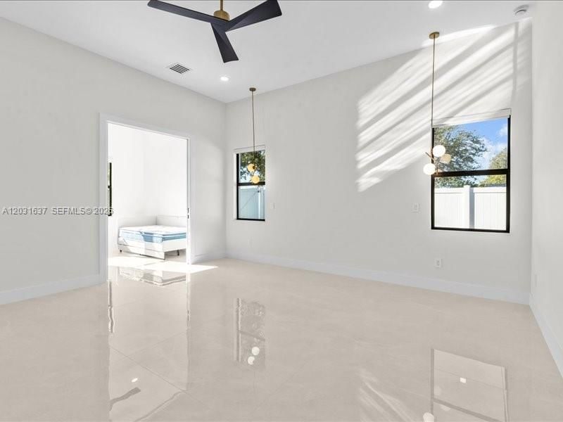 Real estate property located at 337 Kestor Dr, St Lucie, Port St Lucie Section 34, Port St Lucie, FL