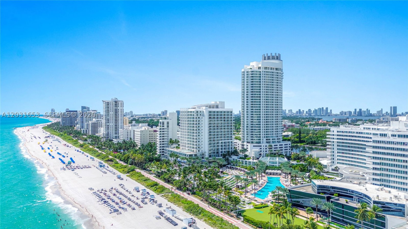 Real estate property located at 4401 COLLINS AV #1206, Miami-dade, Fontainebleau Ii, Miami Beach, FL