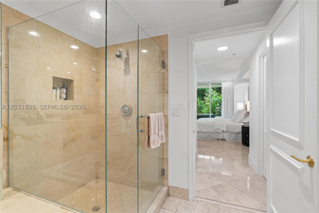 Real estate property located at 3400 27th Ave #207, Miami-dade, Ritz Carlton, Miami, FL