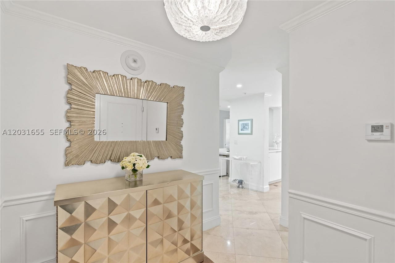 Real estate property located at 3400 27th Ave #207, Miami-dade, Ritz Carlton, Miami, FL