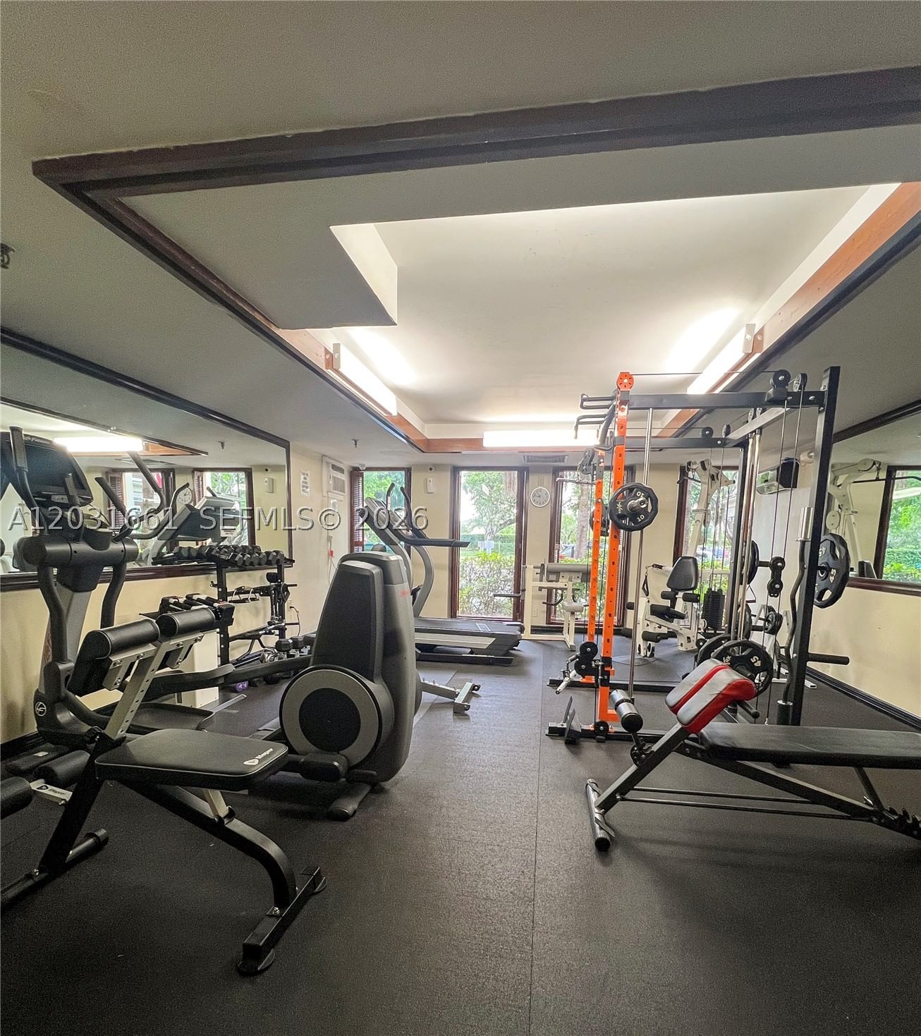 Real estate property located at 671 195th St #425-E, Miami-dade, Cedar Glenn Condo Apts Ea, Miami, FL