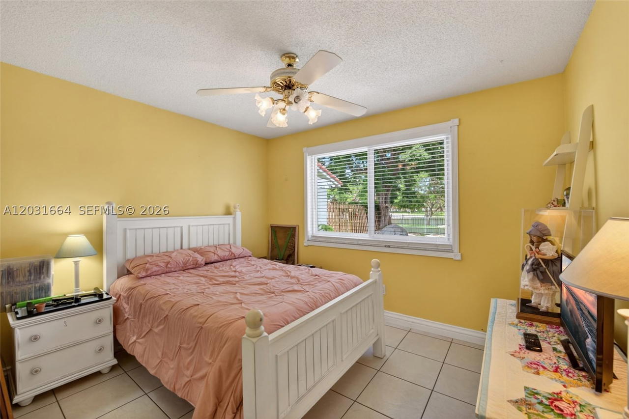 Real estate property located at 11038 148th Pl, Miami-dade, Sunfish At The Hammocks, Miami, FL