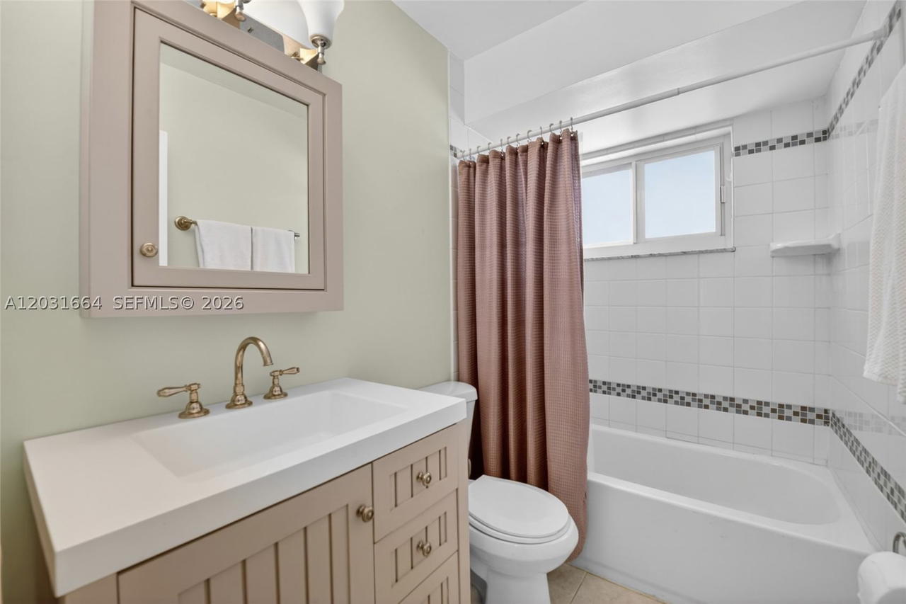 Real estate property located at 11038 148th Pl, Miami-dade, Sunfish At The Hammocks, Miami, FL