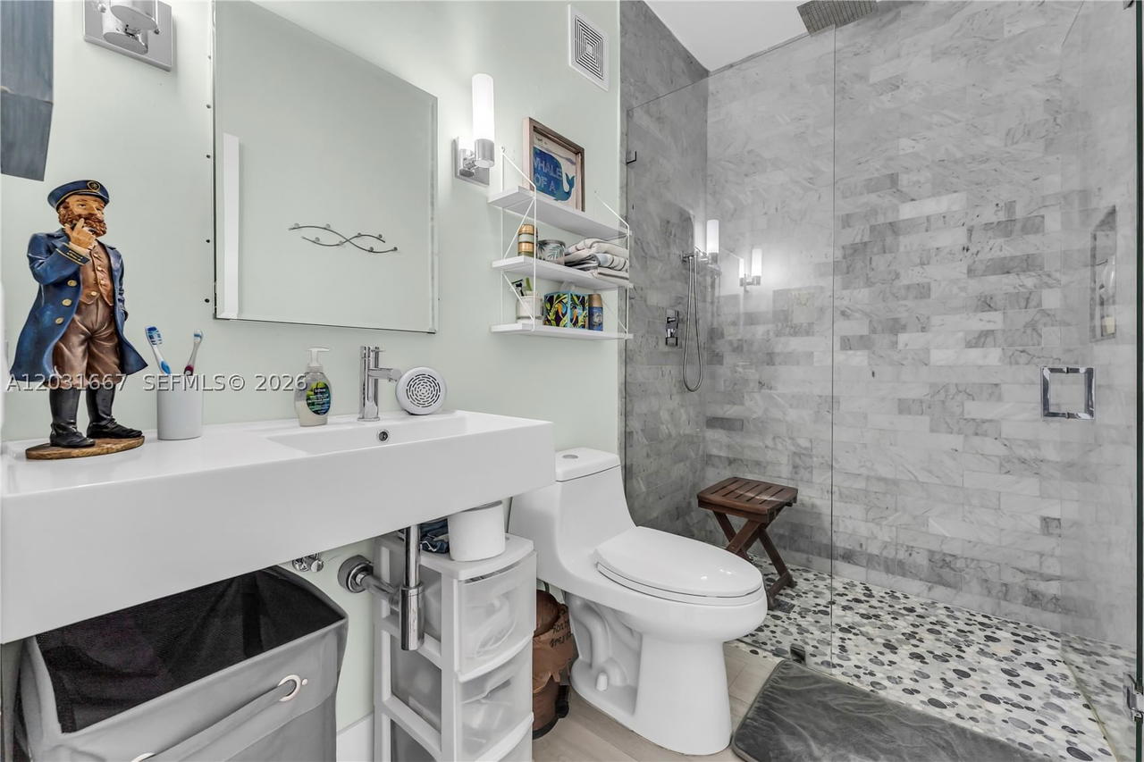 Real estate property located at 13257 142nd Ter, Miami-dade, Twin Lake Shores Central, Miami, FL