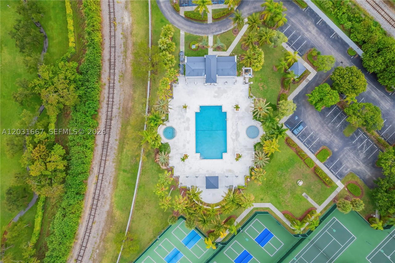 Real estate property located at 13257 142nd Ter, Miami-dade, Twin Lake Shores Central, Miami, FL