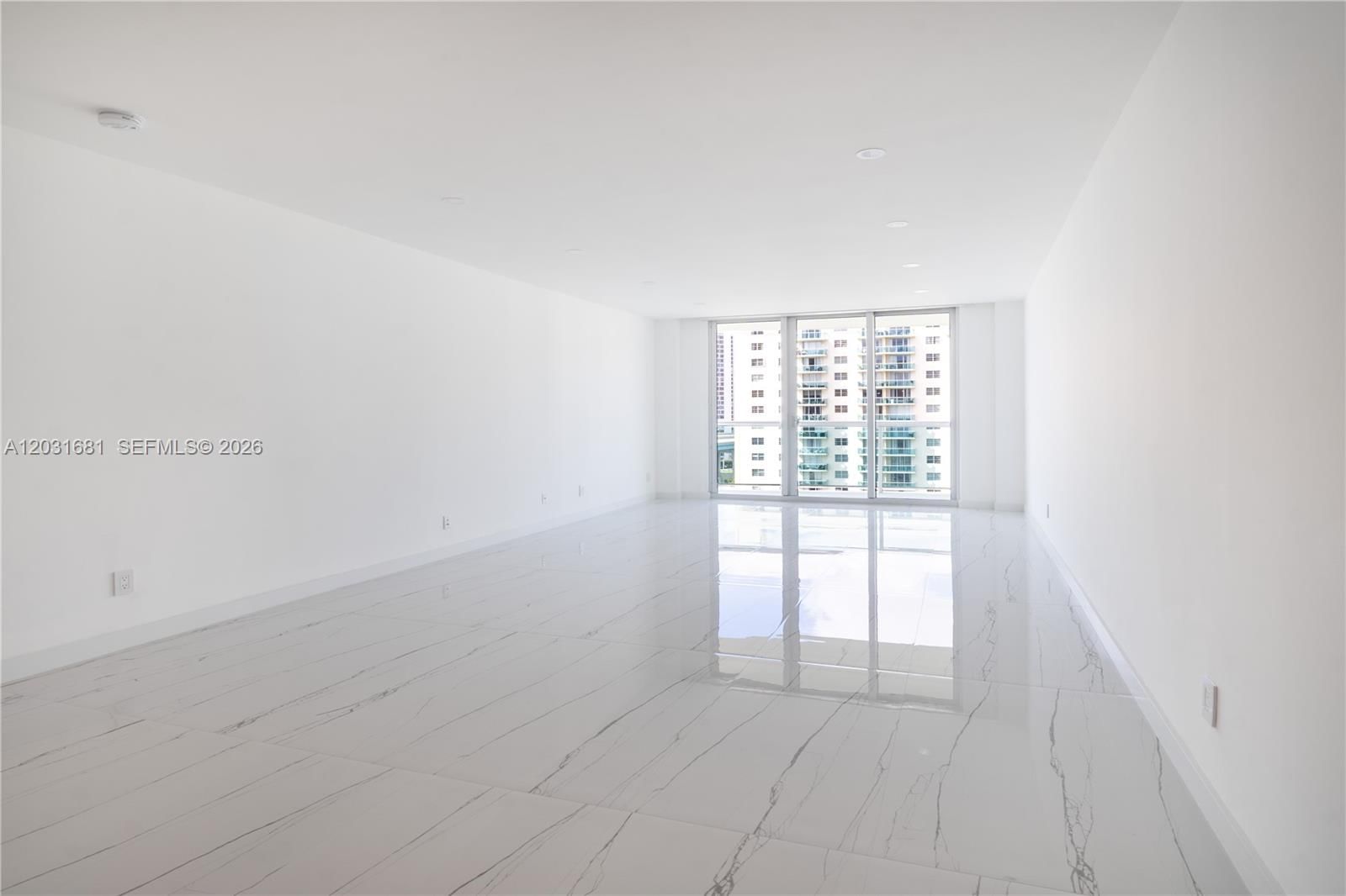 Real estate property located at 19380 Collins Ave #1105, Miami-dade, Oceanview Building B Cond, Sunny Isles Beach, FL