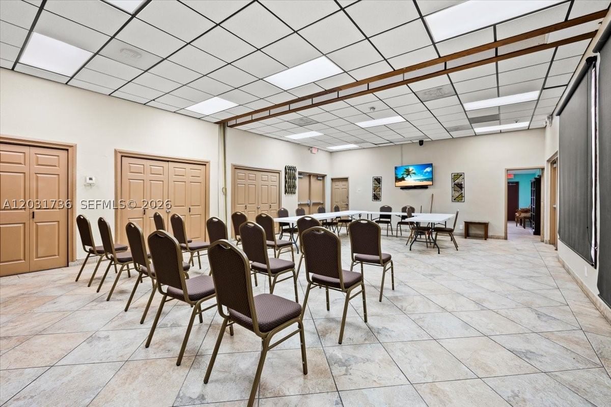 Real estate property located at 3101 Country Club Dr #209, Miami-dade, Second Addition Biscayne, Aventura, FL