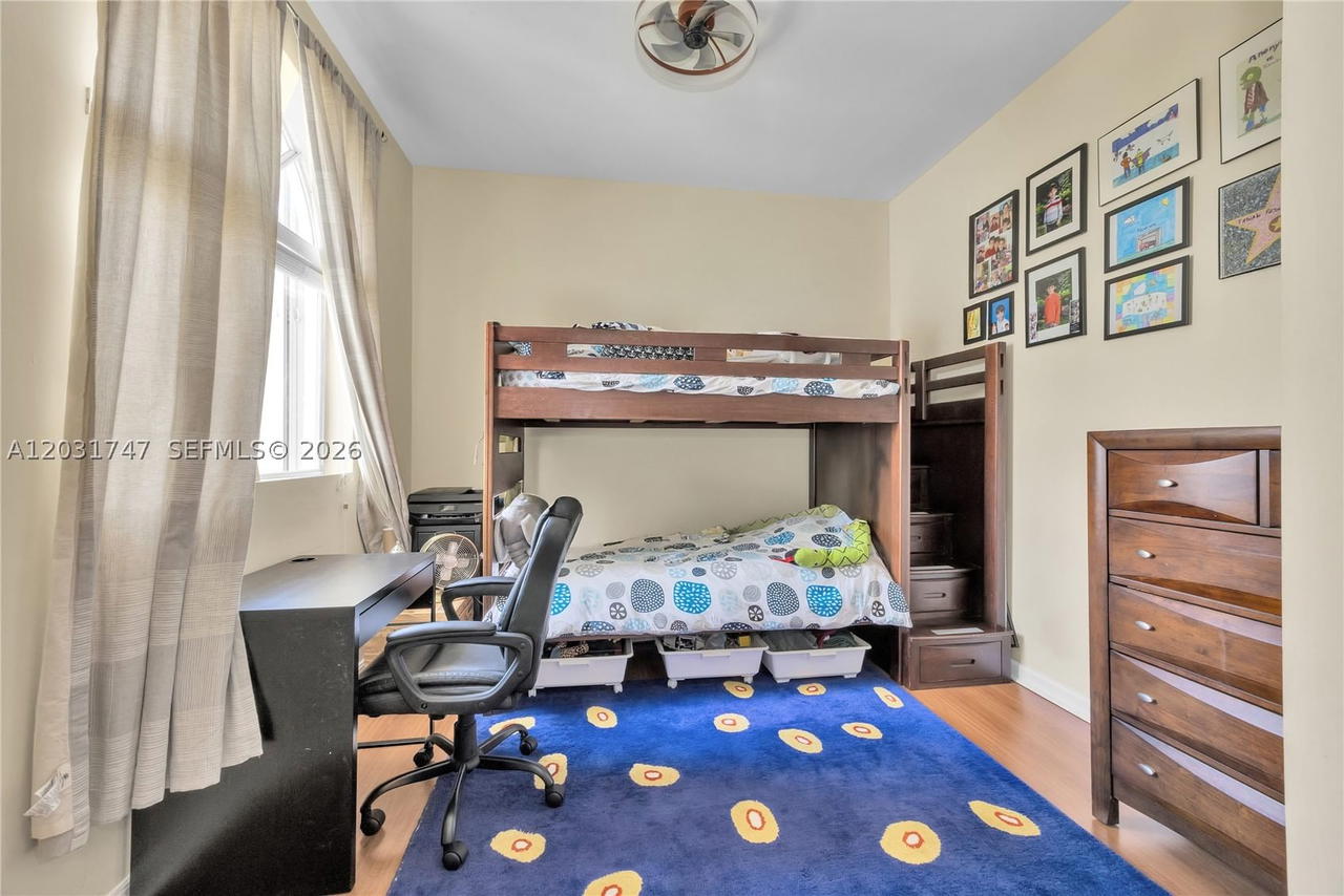 Real estate property located at 2850 Coconut Ave #15, Miami-dade, Marbella Villas Condo, Miami, FL