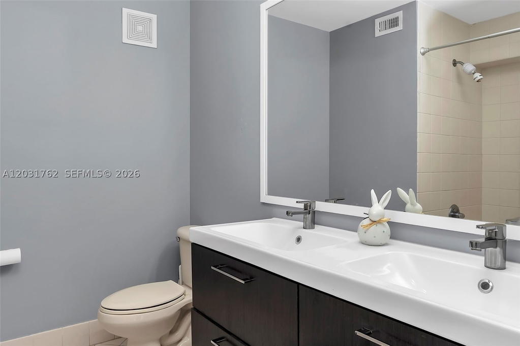 Real estate property located at 3892 Tree Top Dr, Broward, Sector 8 9 & 10 Plat(blks, Weston, FL