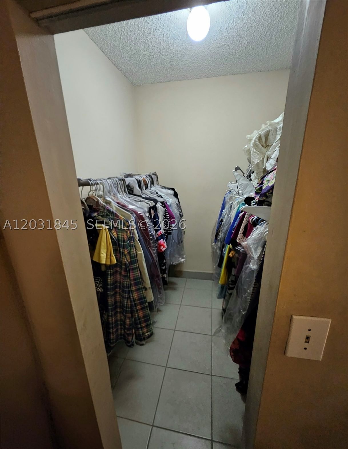 Real estate property located at 631 Cypress Lake Blvd E17, Broward, Waters Edge At Deerfield, Deerfield Beach, FL