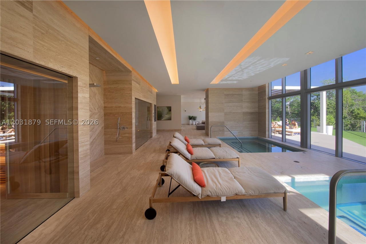 Real estate property located at 16385 Biscayne Blvd #1615, Miami-dade, The Harbour South Condo, North Miami Beach, FL