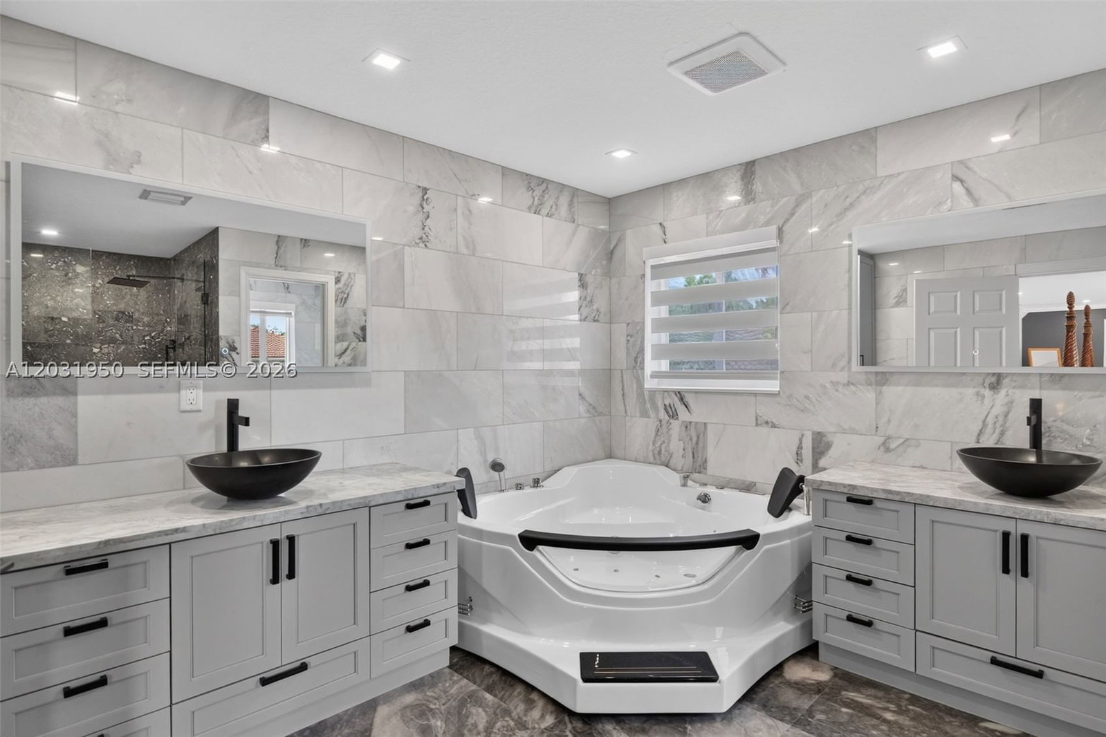Real estate property located at 830 Hawthorn Ter, Broward, Sector 2-parcels 12 13 14, Weston, FL
