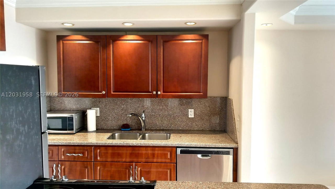 Real estate property located at 2020 135th St #506, Miami-dade, Keystone Towers Condo, North Miami, FL