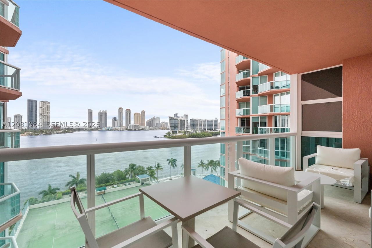 Real estate property located at 3370 Hidden Bay Dr #1205, Miami-dade, 100 Hidden Bay Condo, Aventura, FL