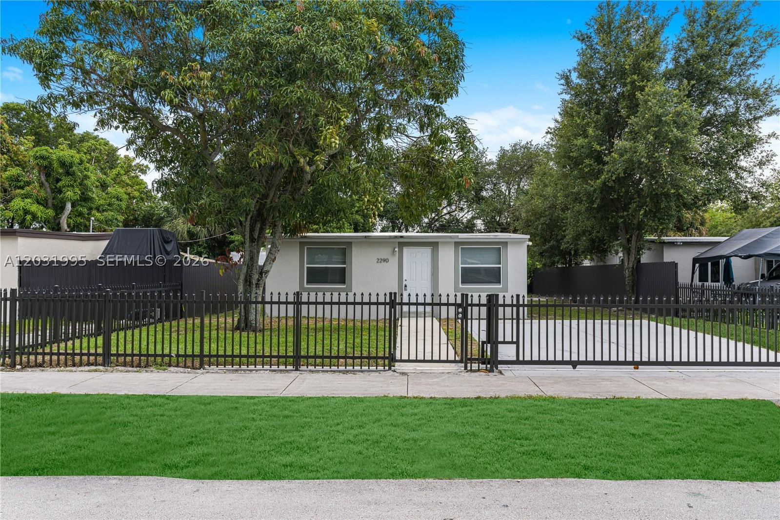 Real estate property located at 2290 Rutland St, Miami-dade, Magnolia Gardens Consolid, Opa Locka, FL