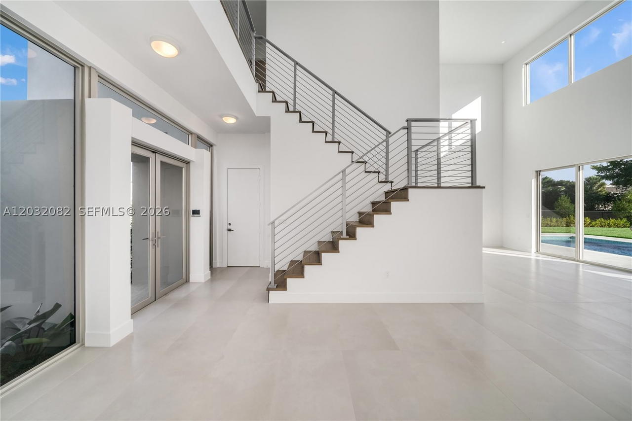 Real estate property located at 16720 Botaniko Dr N, Broward, Weston Estates, Weston, FL