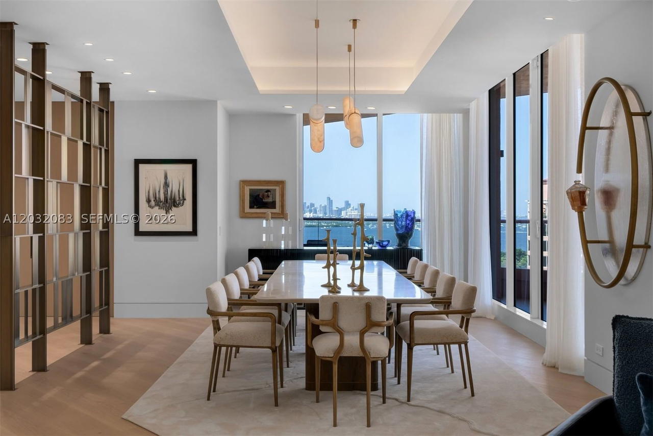 Real estate property located at 60 Edgewater Dr TS-D, Miami-dade, The Gables Condo, Coral Gables, FL